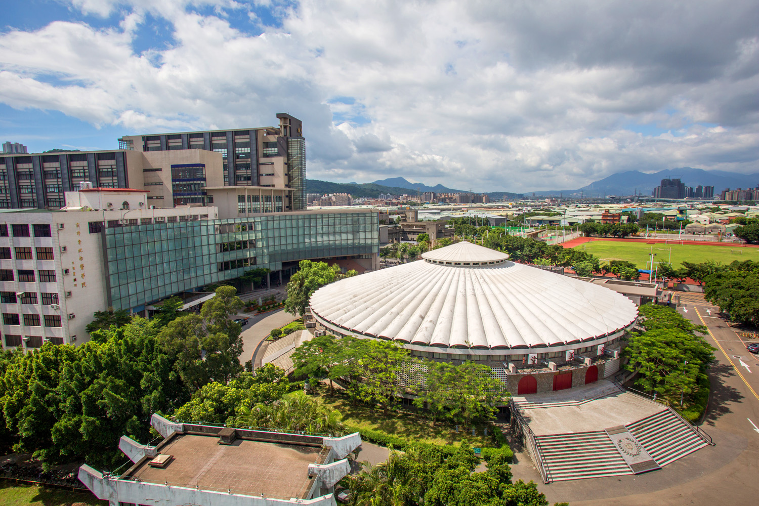 輔仁大學 Đại học Phụ Nhân